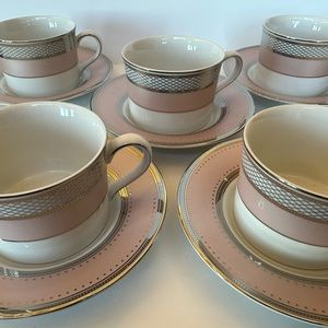 Five Lauren Ralph lauren flat tea cups and saucers rarely used